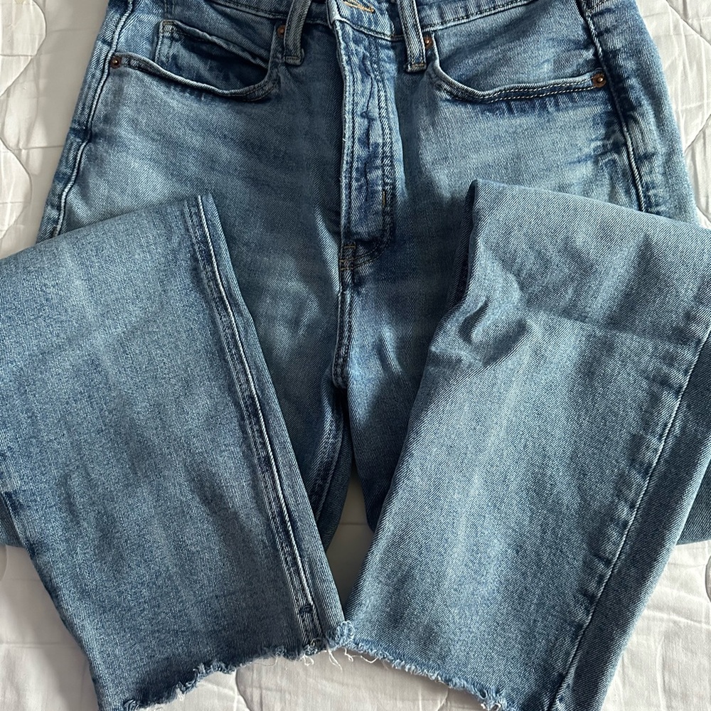 Old Navy Women’s Extra Sky-Hi Straight Jeans